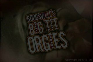 Boobsville&#39;s Big Tit Orgies - Scène1 - 1