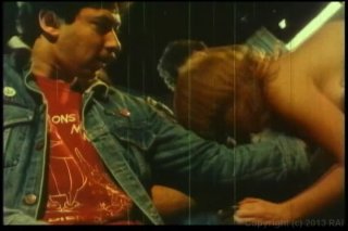 Top Heavy Redhead - Escena1 - 4