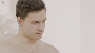 Private Beauty - Szene1 - 1