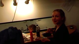 Linda &amp; Maya Wir Schaffen Auch Dich - Scene1 - 1