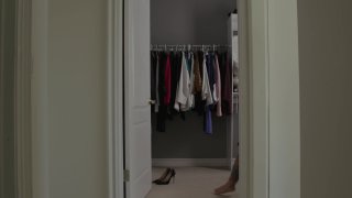 Naughty Neighbors - Szene4 - 1