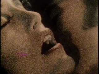 Touch Me In The Morning - Cena1 - 1