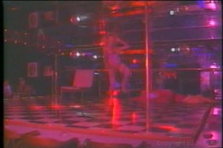 Strip Club - Scene7 - 3