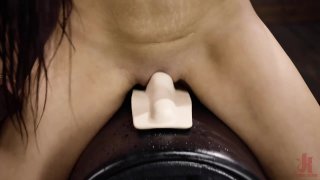 Fucking Machines - Non Stop Squirting And Sybian Ride - Scena3 - 3