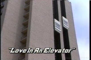 Love In An Elevator - Escena1 - 1