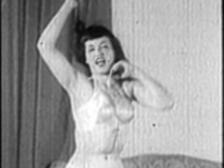 In Bed With Betty Page - Scene3 - 4