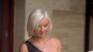 Risque Romance - Scene2 - 1