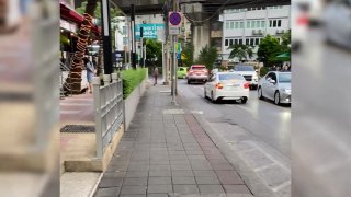 Tuk Tuk Patrol Pickup Vol. #38 - Scene2 - 1