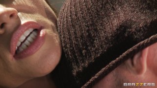 MILFS Like It Big Vol. 14 - Cena4 - 2