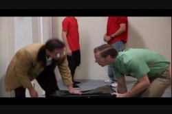 Captura de 'Official Revenge Of The Nerds Parody' nº 3