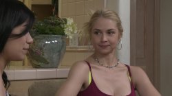 Captura de 'Women Seeking Women 167' nº 39