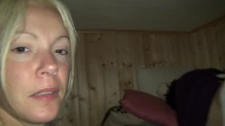 'Lesbian threesome with a strap-on' screenshot nº 7