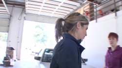 Captura de 'Hard Working Girls' nº 6