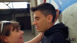 'Public Sex Adventures 17' screenshot nº 3