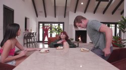 'Using Her Stepmom' screenshot nº 96