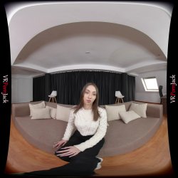 Captura de 'My First VR - Cindy Myers' nº 3