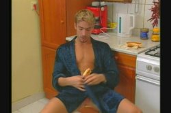 Captura de 'International Anal Queens 2' nº 7