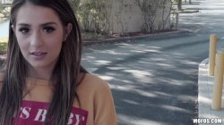 Captura de 'Public Sex Adventures 12' nº 6