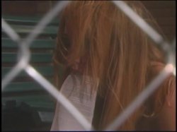 Captura de 'Lesbians Spanked' nº 104