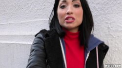 Captura de 'Naughty Teen Tourists' nº 3
