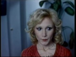 Captura de 'Gorgeous Blondes From The Golden Age Of Porn Vol. 2' nº 18