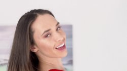 Captura de 'Beautifully Young' nº 35