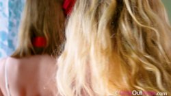 Captura de 'Eliza Grant & Hunny - Surprise' nº 17