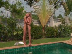 'Lesbian Cabana Hook-ups' screenshot nº 61