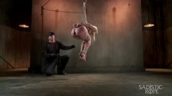 Captura de 'Sadistic Rope - California Girl Gets Destroyed by Intense Bondage' nº 73