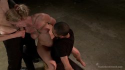 Captura de 'Dungeon Sex - Double Stuffed MILF' nº 128