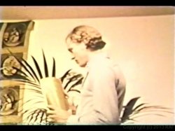 'Brown Haired Girls Get Retro' screenshot nº 56