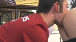 Captura de 'Nina Hartley & Drehyden Suck Fuck Cumshot Collector Scene' nº 51