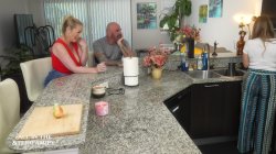 Captura de 'Cheating With My StepSister Danni Jones' nº 21