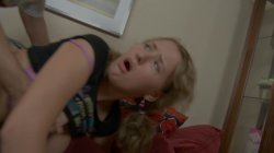 'Girlfriend Enjoys Hot Sex On The Sofa' screenshot nº 72