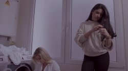 Captura de 'Divorced But Still Horny' nº 4