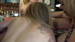 Captura de '3 Girl Fun at Klub Kink' nº 30