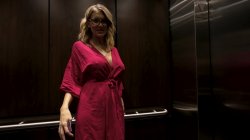 Captura de 'Gigi Dior in Porn Convention with Step Mom' nº 2