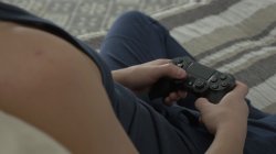 Captura de 'Brunette Enjoys First Anal with Neighbor' nº 2