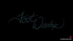 'Foot Worship - Post Apocalypse Lesbian Foot Fetish' screenshot nº 17