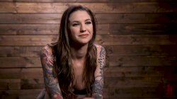 Captura de 'Hogtied - Tall Tattooed Slut In Grueling Bondage Is Blissfully Suffering' nº 18