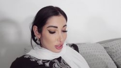 Captura de 'Four Girls Dressed in Pakistani Clothing Are Having Sex' nº 18