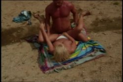 'Horney MILFS 2' screenshot nº 9