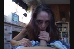 '40 Year Old Size Queens 10' screenshot nº 13