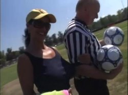 Captura de 'Persia The Soccer Mom' nº 10