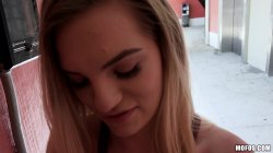'Public Sex Adventures 4' screenshot nº 71