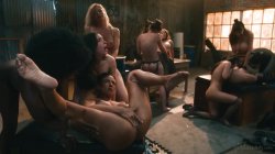 'Lesbian Group Sex' screenshot nº 38