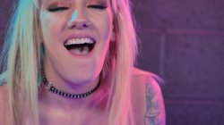 Captura de 'Luscious Lesbian Threesomes' nº 140