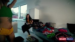 'Blackmail Material' screenshot nº 113