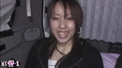 'Cheerleader beauty wrapped in passion,radiating waves of allure(1)' screenshot nº 17
