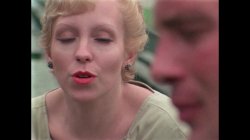 Captura de 'School Girl Reunion' nº 103
